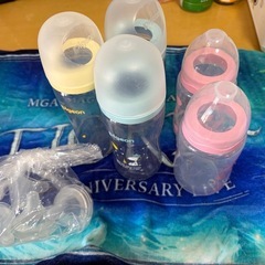 ピジョン・西松屋 哺乳瓶セット（ほぼ未使用） の画像