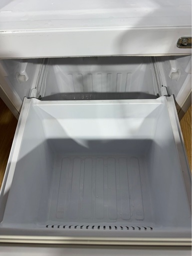 C1615 MITSUBISHI 三菱 2ドア冷蔵庫 168L 2020年製 正面ヘコミあり