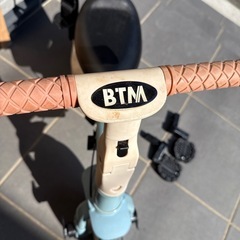 子供用三輪車の画像