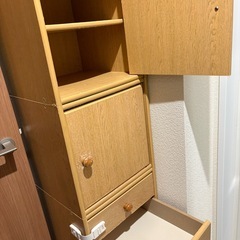 お譲りします！扉引き出し付きカラーボックス
の画像