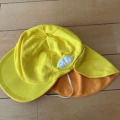 黄色&オレンジ帽子の画像