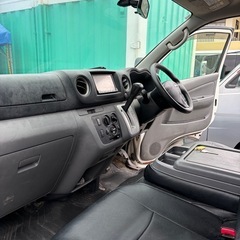 日産ギャラバンの画像