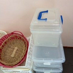 カゴいろいろの画像