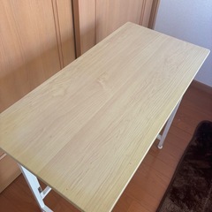 テーブル(40×80×60)の画像