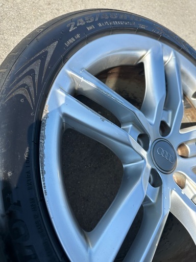 アウディA4アバントquattro S Line 純正アルミホイールタイヤセット