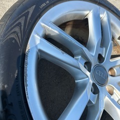 アウディA4アバントquattro S Line 純正アルミホイールタイヤセットの画像