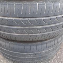 タイヤ4本　ホイール付き　　　シャトルの画像