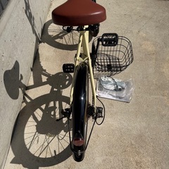 折りたたみ自転車　20インチ　6段変速の画像