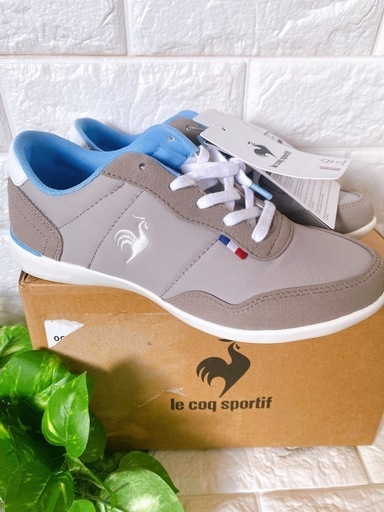 新品♡le coq sportif ルコック スポルティフ　デサント22.5