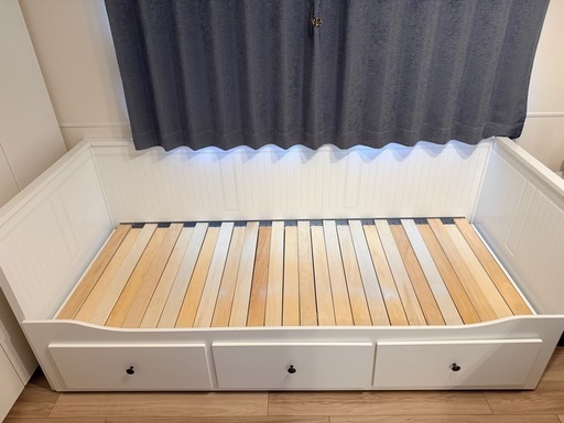 
IKEA ヘムネス　ベッド HEMNES
