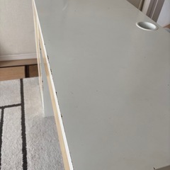 IKEA 
MICKE ミッケ　デスクの画像