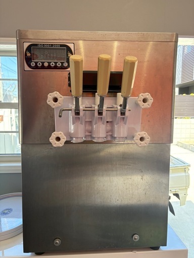 業務用ソフトクリーム機械