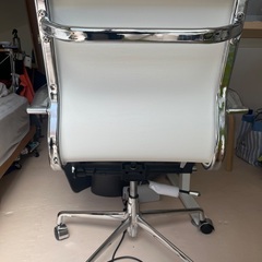 イームズリプロダクト　デスクチェアの画像