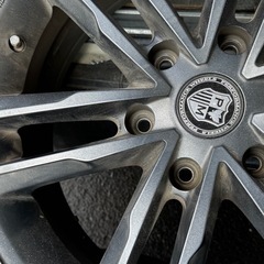 ハイエース   タイヤ ホイールの画像