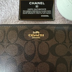 COACH長財布の画像