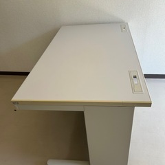 【美品】オフィスデスクの画像