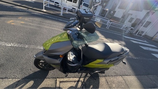 バイク Suzuki AVENIS125cc !!