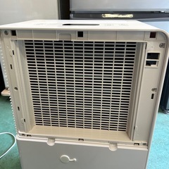 アイリスオーヤマ 空気清浄機能付き除湿機 衣類乾燥機の画像