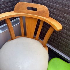 折りたたみ机　　　椅子4点セット の画像