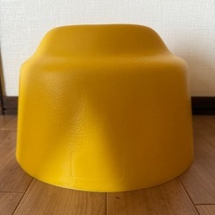 Bumbo ベビーチェアの画像