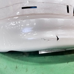 ムーブキャンバス　フロントバンパーの画像