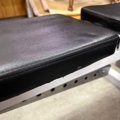 筋トレ ダンベル トレーニングベンチの画像