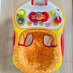 アンパンマンの歩行器の画像