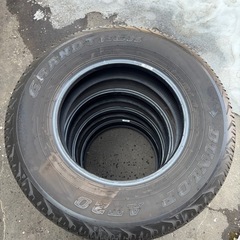 ジムニーシエラ　純正タイヤの画像