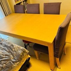 イケア ダイニングテーブル  の画像