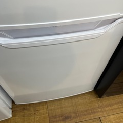 【107】冷凍冷蔵庫の画像