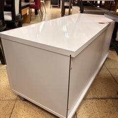 《リユースマン倉敷》TV台ホワイト  キャスター付き  ローラック 収納台の画像