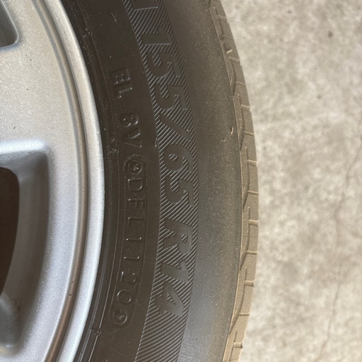 ダイハツ用のアルミホイールタイヤセット