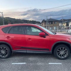 ・車は良好な状態で、走行に問題ありません。 ・外装に多少のキズがあります。 ・走行距離：124,000km ・車検：2026年3月27日まで  装備： ・左ミラーカメラ ・バックカメラ ・クルーズコントロール（高速走行モード） ・タイヤサイズ：225/65R17  の画像