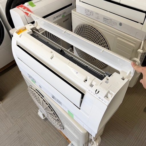 【超美品‼️】定価15万♪ 日立 2024年製 10畳用エアコン ステンレスクリーン白くまくん スマホ遠隔操作 フィルター自動お掃除 