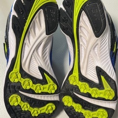 決まりました😊子供　靴　18㎝　瞬足　2足の画像