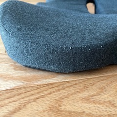 骨盤サポートチェア 姿勢矯正 クッション 低反発 腰痛対策 座椅子の画像