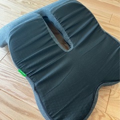 骨盤サポートチェア 姿勢矯正 クッション 低反発 腰痛対策 座椅子の画像