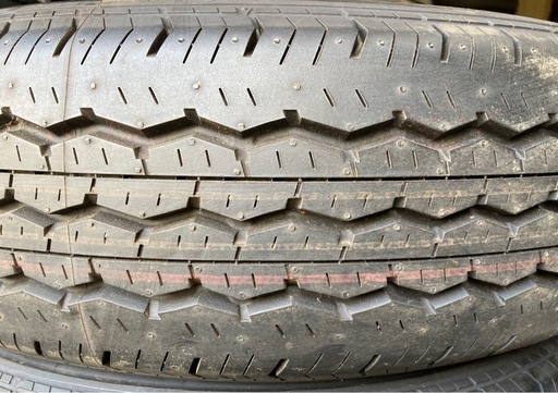 【新車剥がし】BRIDGESTONE 195/80R15 2024年製　夏タイヤ　ハイエース等
