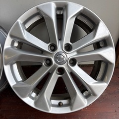 T32エクストレイル純正17インチアルミホイールの画像