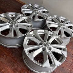 T32エクストレイル純正17インチアルミホイールの画像