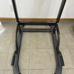 懸垂マシンの画像