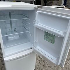 【リサイクルサービス八光】【2022年製】高年式で状態良好！一人暮らしにピッタリ♪ Panasonic 138L 2ドア冷蔵庫の画像