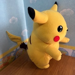 希少！高さ約28cm TOMY平成ピカチュウぬいぐるみの画像