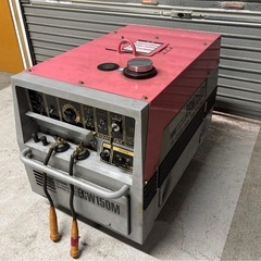 北海道旭川市直接取引限定 shindaiwa 新ダイワ エンジン発電機 兼用 溶接機 EGW150M エンジン始動OK バッテリーなし 配線なし 現状品の画像