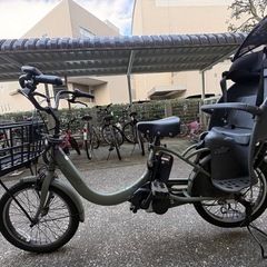 電動アシスト自転車 チャイルドシート付きの画像