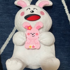 たべっ子どうぶつのぬいぐるみ2体　クッション1個の画像