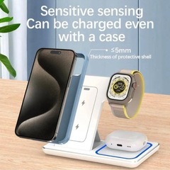 【新品未使用】15W ワイヤレス充電器 3-in-1折りたたみ式　ブラックの画像