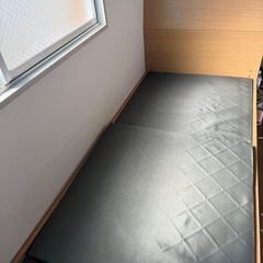 【無料】シングルサイズ木製ベッドの画像