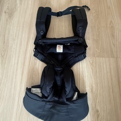【エルゴ】抱っこ紐　メッシュタイプの画像