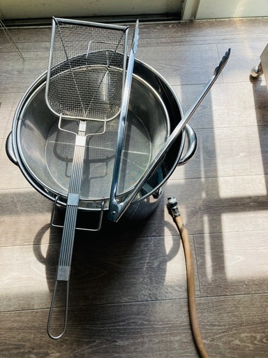 フライヤー  1斗缶用 16.5キロ  油使用
タイプ